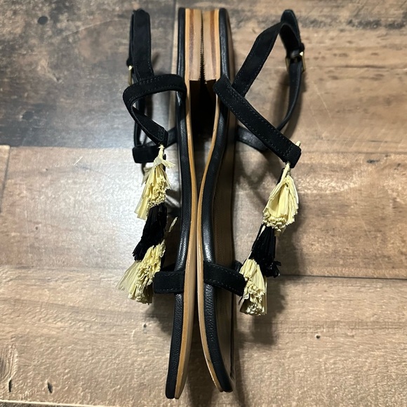 Boden Sarah Fringe Flat Sandals - Picture 5 of 6